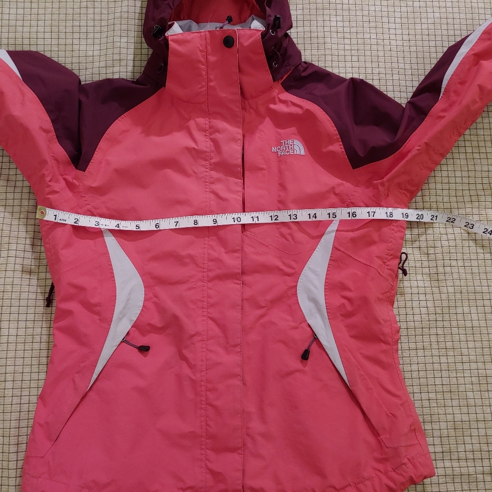 The North Face Boundary Triclimate Shell Jacket with Hyvent - Picture 10 of 16